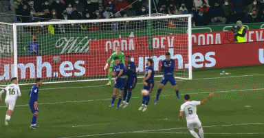 哈登爆砍55分刷新队史纪录 快船客场擒黄蜂终结三连败